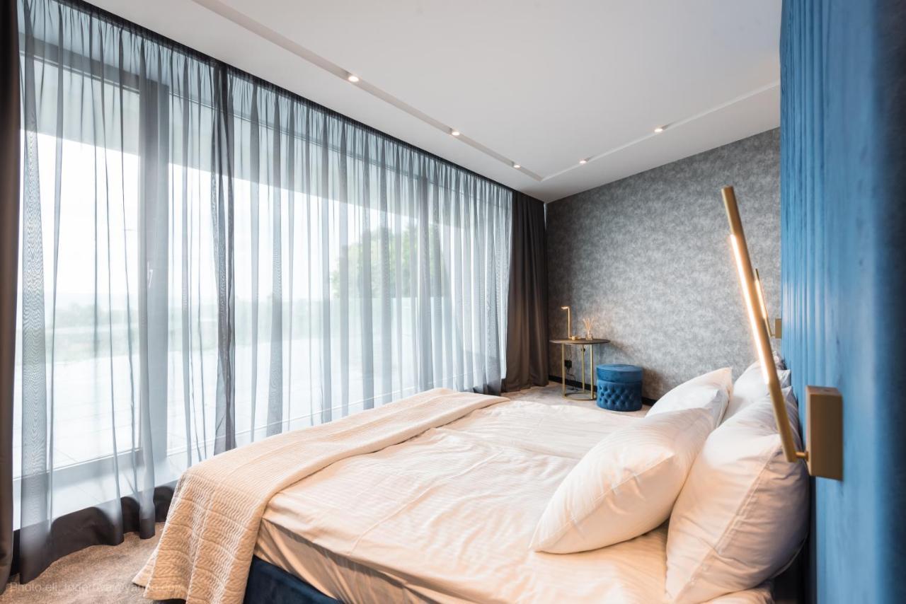 Lotus Luxury Rooms فارنا المظهر الخارجي الصورة
